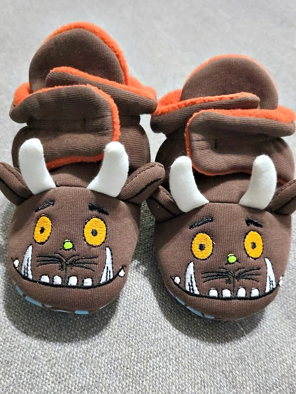 The Gruffalo Blade & Rose Slippers L 12-18 M Like New
